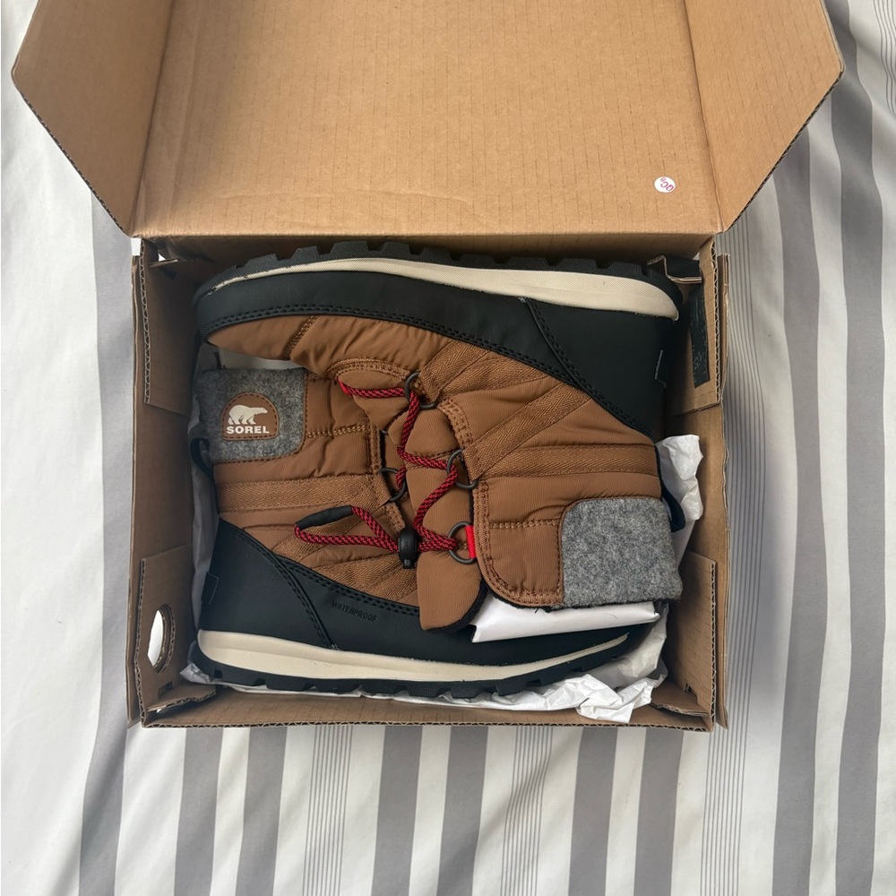 Sorel Brown and Black Winter Boots